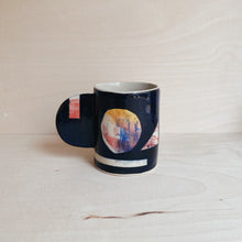 Load image into Gallery viewer, Mug Midnight 10
