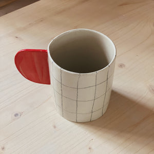 Cup Grid 2