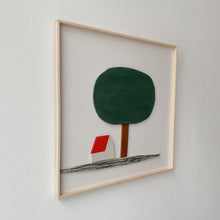 Lade das Bild in den Galerie-Viewer, Collage Kleines Haus unter einem Baum
