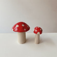 Load image into Gallery viewer, Mushroom Object No 24
